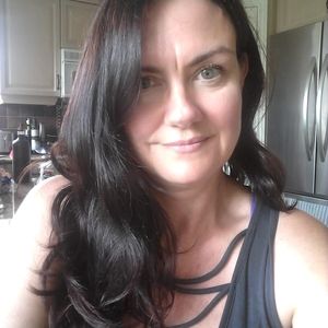 Meet your Posher, Roxanne